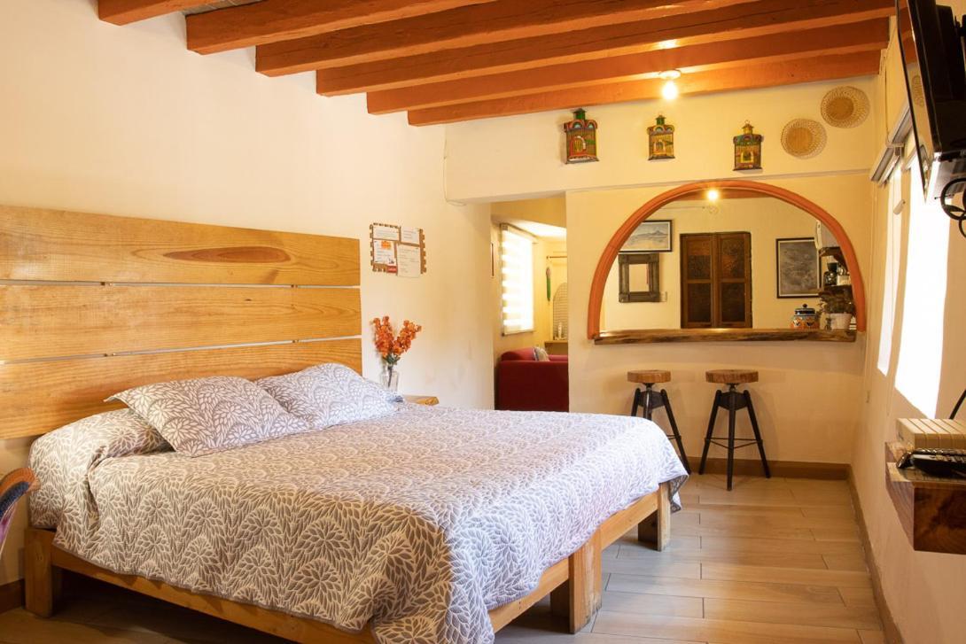 Lofts Las Cuatro Puertas Гуанахуато Экстерьер фото